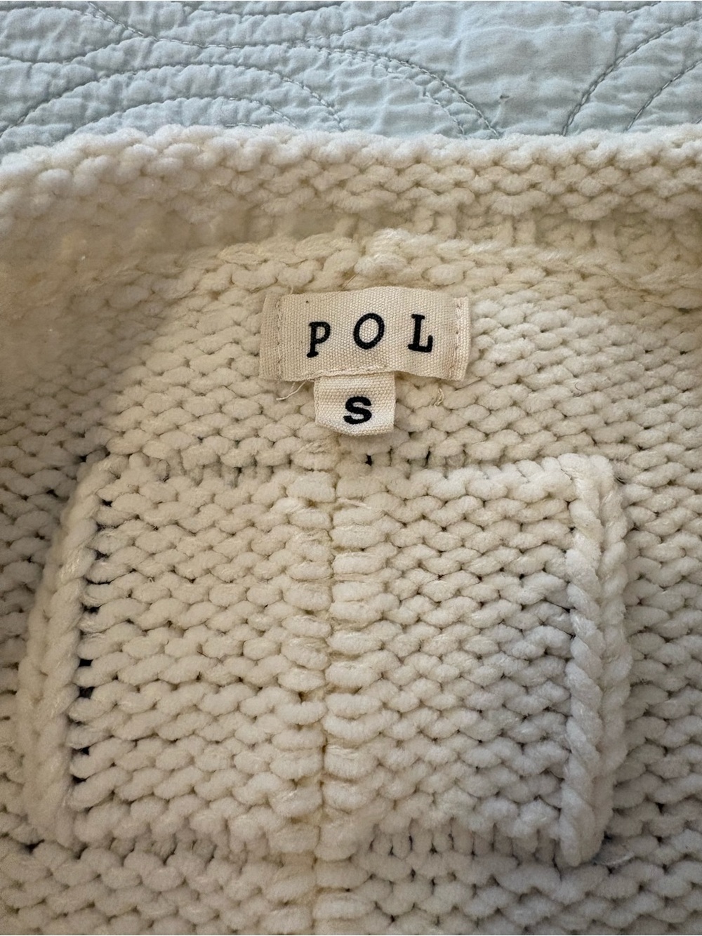 POL crochet sleeve pullover sweater. Size small. - Picture 4 of 9